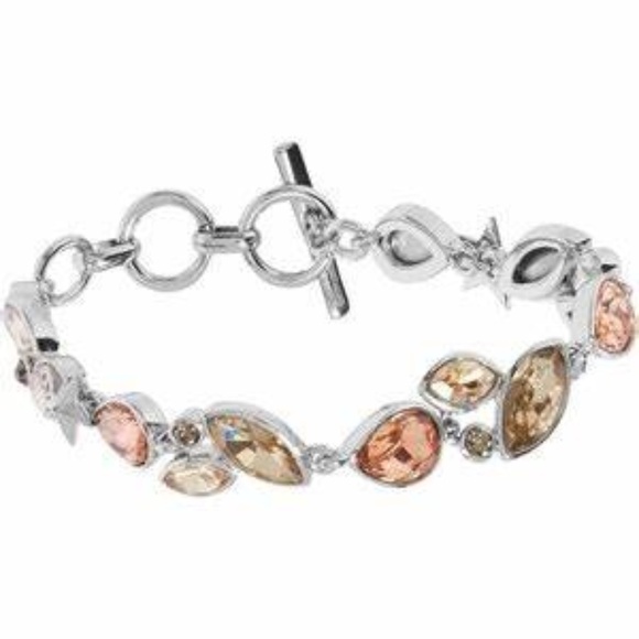 Vera Bradley Jewelry - Vera Bradley Aura Toggle Bracelet